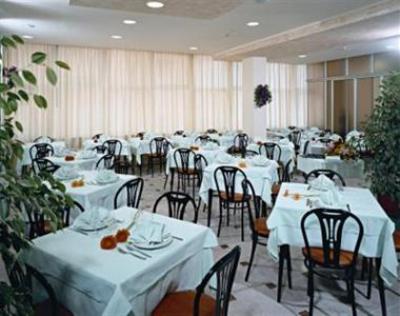 фото отеля Hotel Madrid Rimini