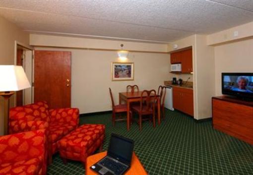 фото отеля Fairfield Inn Evansville West