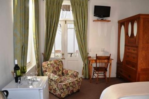 фото отеля 22 Die Laan Self Catering Apartment