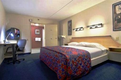 фото отеля Red Roof Inn Dayton - Fairborn Nutter Center