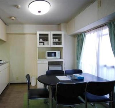 фото отеля Weekly Green Inn Namba