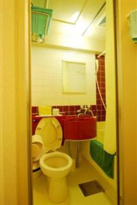 фото отеля Weekly Green Inn Namba