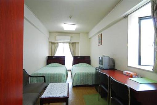 фото отеля Weekly Green Inn Namba