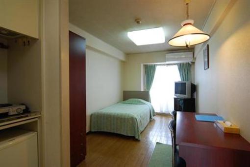 фото отеля Weekly Green Inn Namba