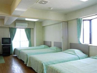 фото отеля Weekly Green Inn Namba