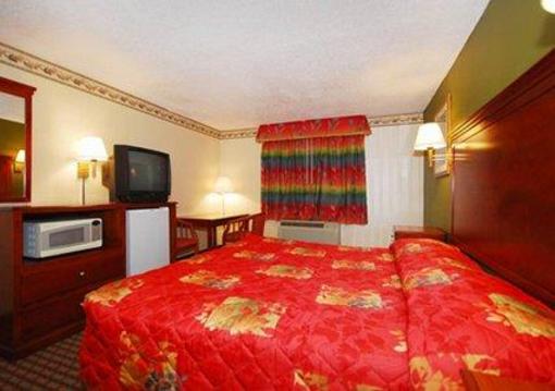 фото отеля Econo Lodge Jersey City