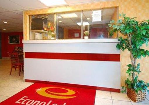 фото отеля Econo Lodge Jersey City