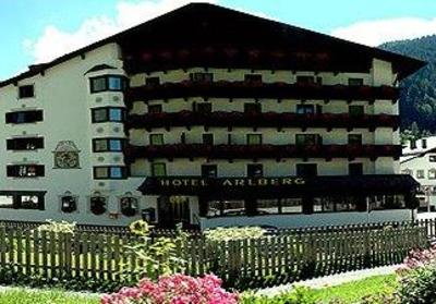 фото отеля Hotel Arlberg