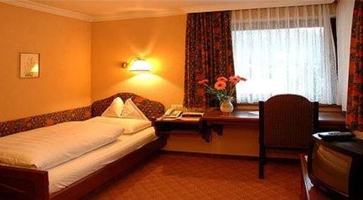 фото отеля Hotel Arlberg