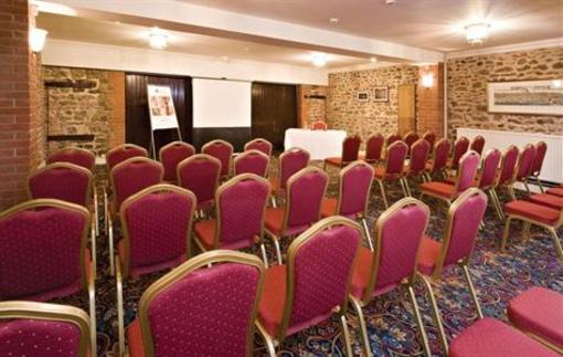 фото отеля BEST WESTERN Knights Hill Hotel