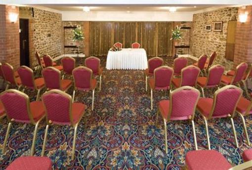 фото отеля BEST WESTERN Knights Hill Hotel