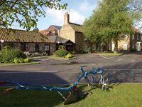 BEST WESTERN Knights Hill Hotel