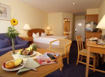 фото отеля Kaiser Spa Hotel zur Post