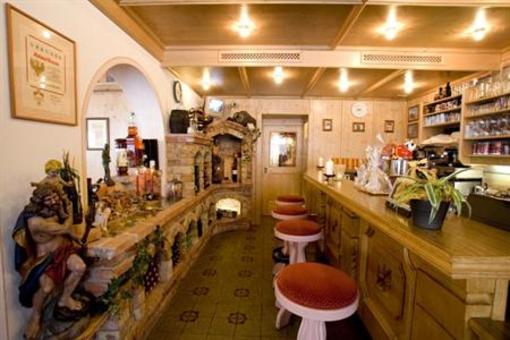 фото отеля Gasthof - Hotel Tyrol