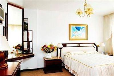 фото отеля Caravelle Palace Hotel
