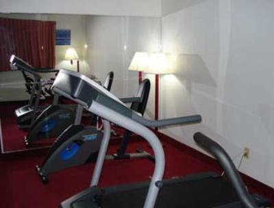 фото отеля Howard Johnson Inn Fort Wayne