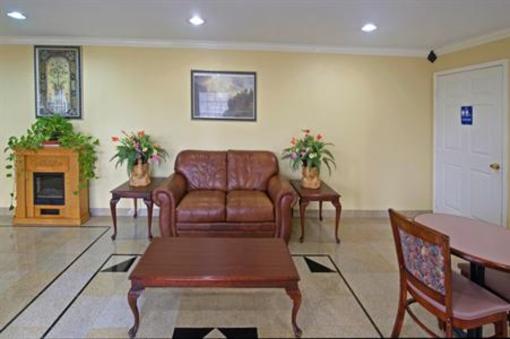 фото отеля Americas Best Value Inn & Suites-Shenandoah/Conroe