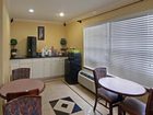 фото отеля Americas Best Value Inn & Suites-Shenandoah/Conroe