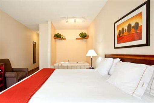 фото отеля Holiday Inn Express Merrillville