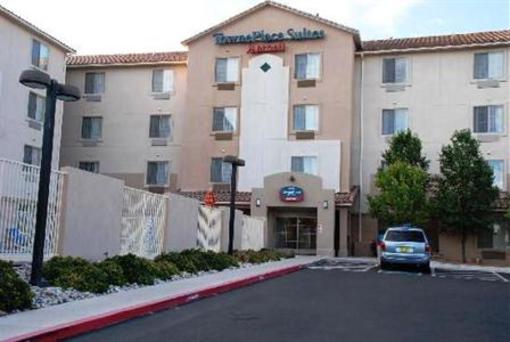 фото отеля TownePlace Suites Albuquerque Airport