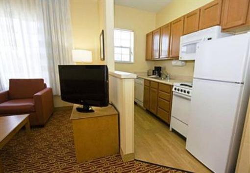фото отеля TownePlace Suites Albuquerque Airport