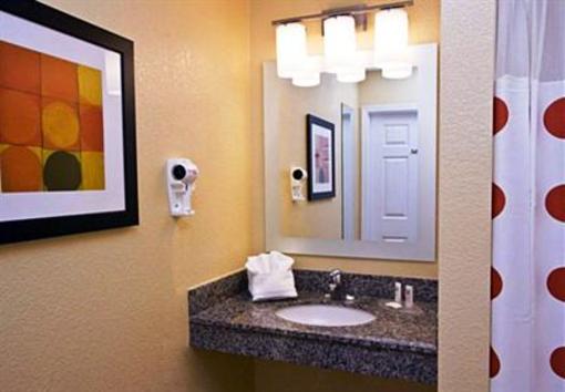 фото отеля TownePlace Suites Albuquerque Airport