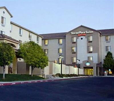 фото отеля TownePlace Suites Albuquerque Airport