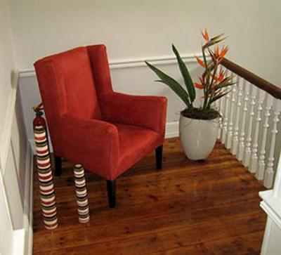фото отеля Nine Flowers Guest House
