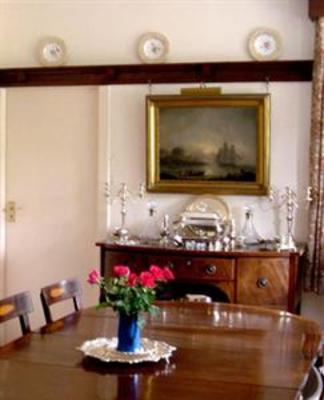 фото отеля Downs Edge Country House Bristol