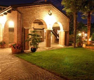 фото отеля Albergo Ristorante Da Giuseppe