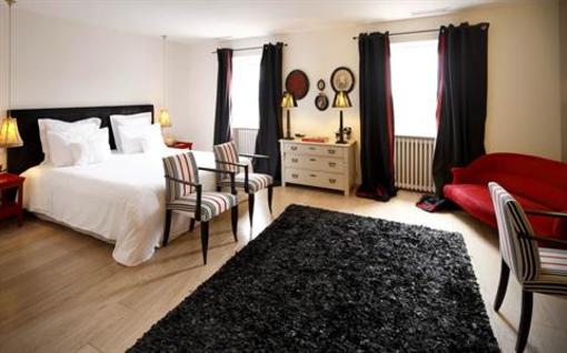 фото отеля Auberge du Paradis Hotel Saint-Amour-Bellevue