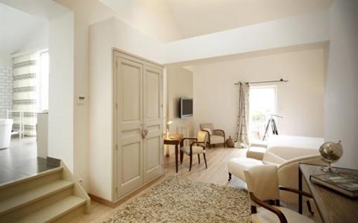 фото отеля Auberge du Paradis Hotel Saint-Amour-Bellevue