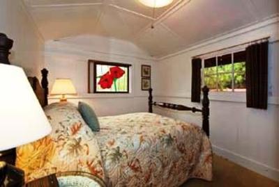 фото отеля Hale Ohia Cottages