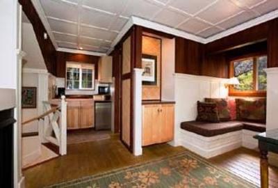 фото отеля Hale Ohia Cottages