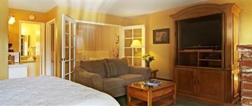 фото отеля Candle Light Inn