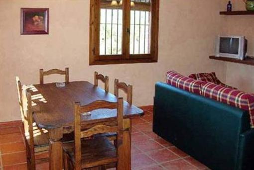 фото отеля Caserio del Colmenar Alojamientos de Turismo Rural Huetor de Santillan