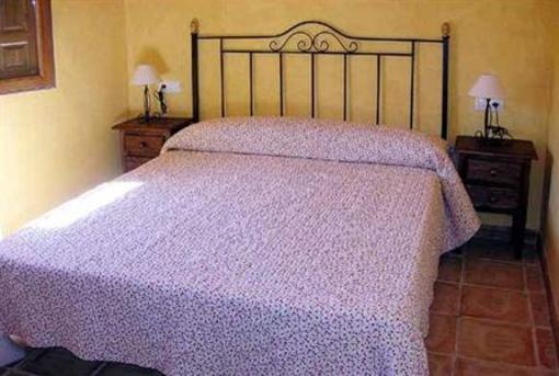 фото отеля Caserio del Colmenar Alojamientos de Turismo Rural Huetor de Santillan