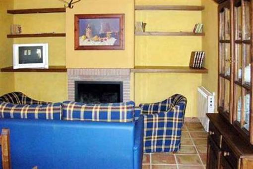 фото отеля Caserio del Colmenar Alojamientos de Turismo Rural Huetor de Santillan