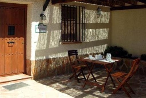 фото отеля Caserio del Colmenar Alojamientos de Turismo Rural Huetor de Santillan