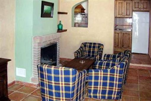 фото отеля Caserio del Colmenar Alojamientos de Turismo Rural Huetor de Santillan
