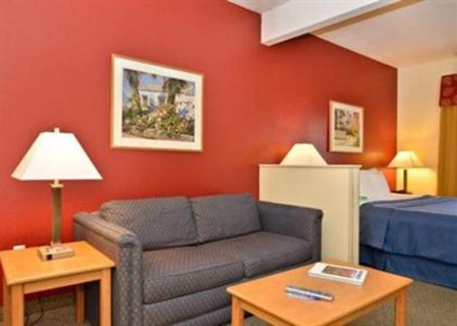 фото отеля Comfort Suites Palm Desert