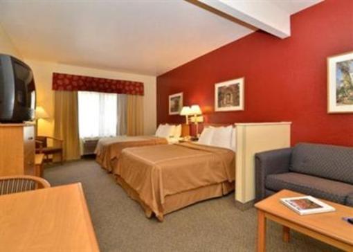 фото отеля Comfort Suites Palm Desert