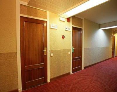 фото отеля Apartamentos Edificio Riglos Aisa