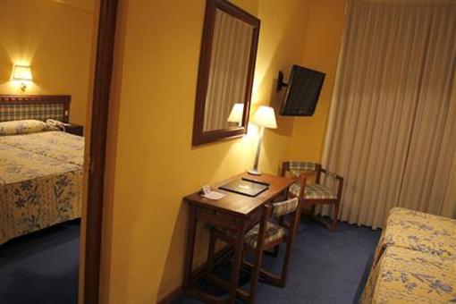 фото отеля Apartamentos Edificio Riglos Aisa