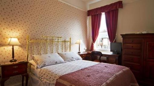 фото отеля Virginia Lodge Stratford-upon-Avon
