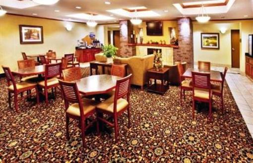 фото отеля Holiday Inn Express Hotel & Suites Sheldon