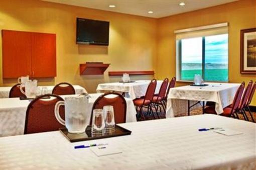 фото отеля Holiday Inn Express Hotel & Suites Sheldon