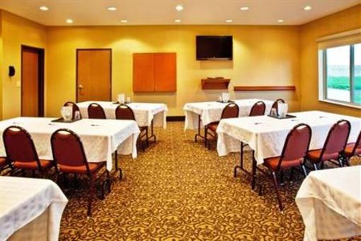 фото отеля Holiday Inn Express Hotel & Suites Sheldon