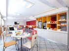 фото отеля Premiere Classe Tarbes Est - Parc des Expositions