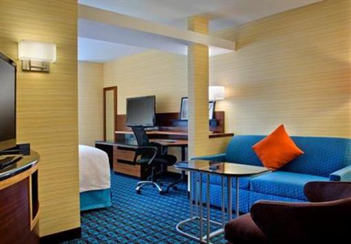 фото отеля Fairfield Inn & Suites Watertown Thousand Islands